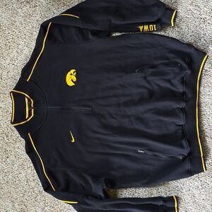 Men's Nike Iowa Hawkeye 1/4 Zip Long Sleeve Sweatshirt
